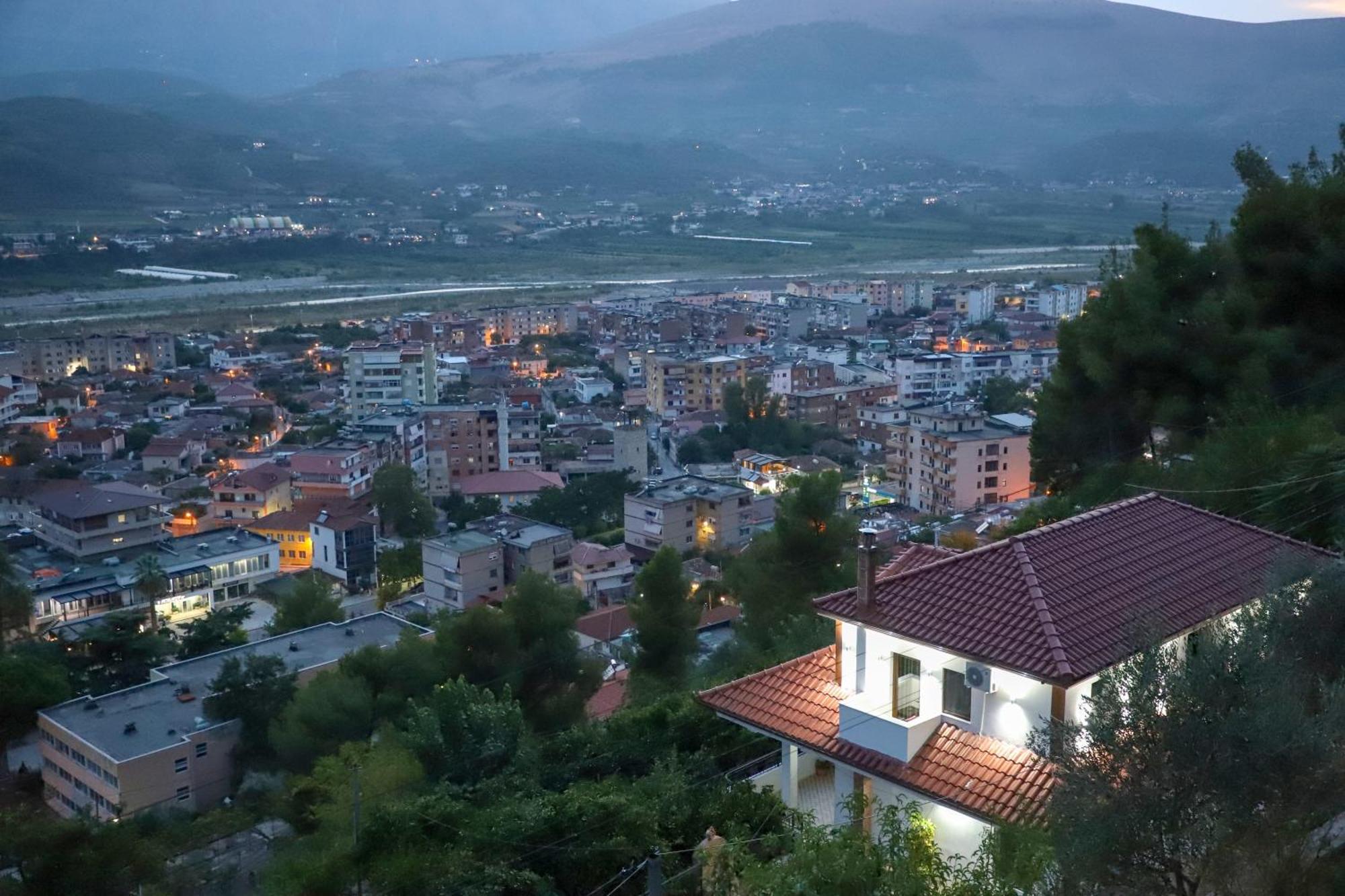 Vila Toska Berat Exterior photo