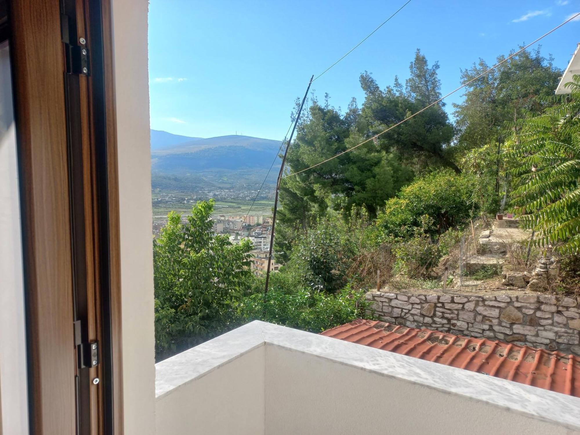 Vila Toska Berat Exterior photo